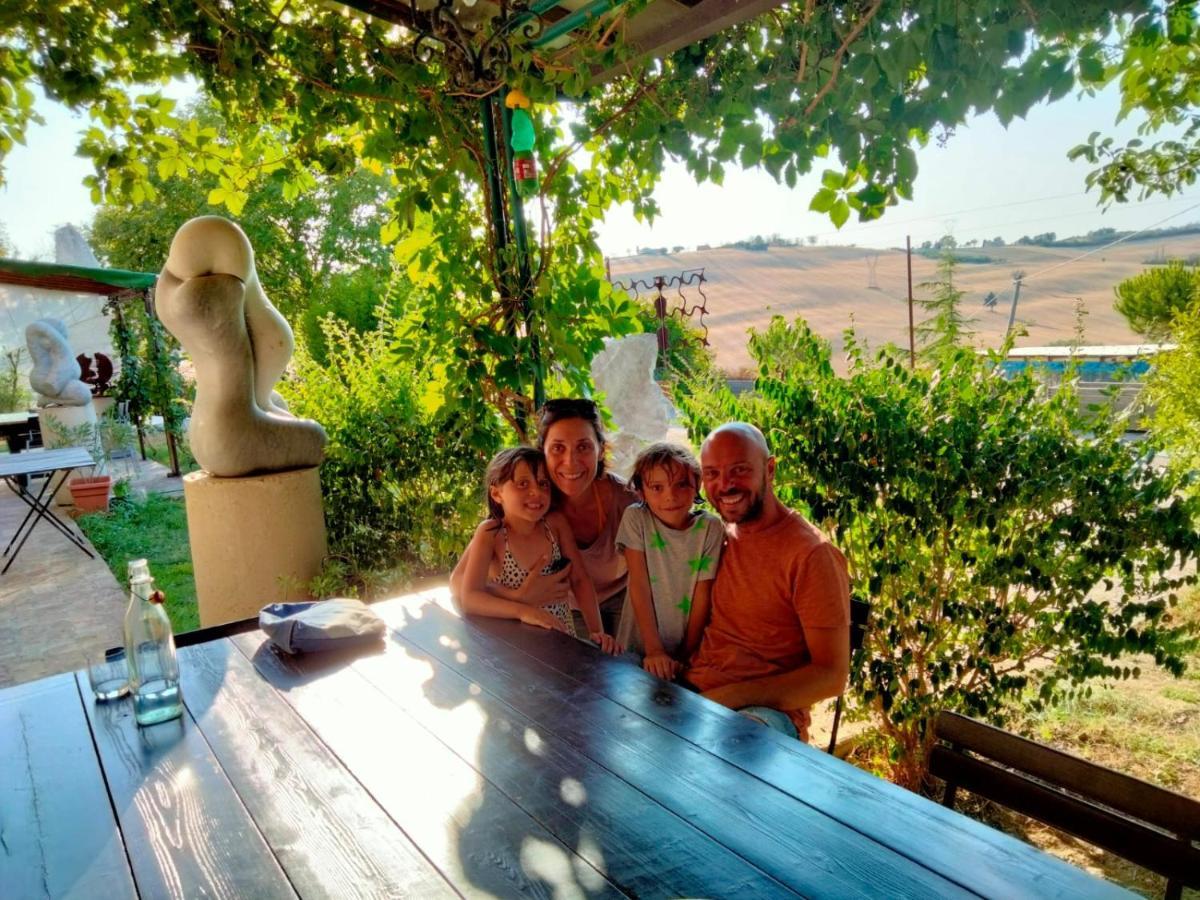 "La Casa Degli Ulivi Art B&B" Trecastelli Extérieur photo